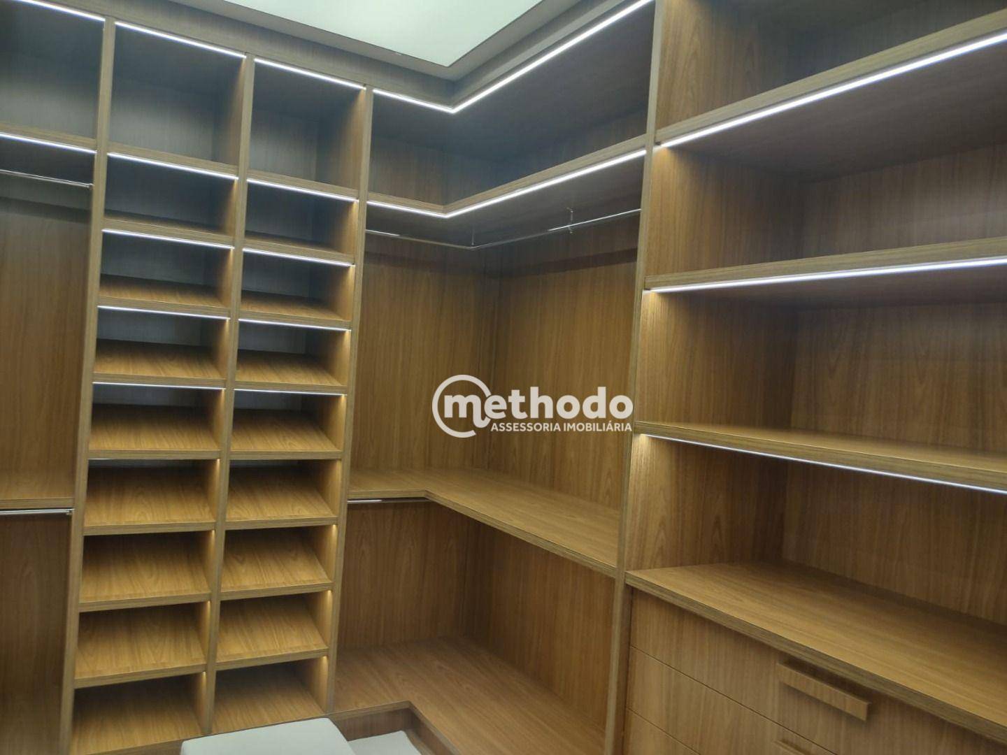 Apartamento à venda com 4 quartos, 221m² - Foto 12