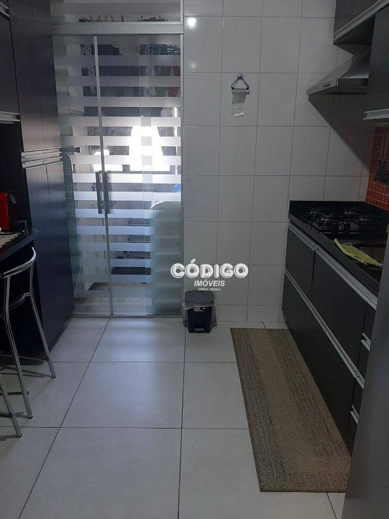 Apartamento à venda com 2 quartos, 58m² - Foto 12