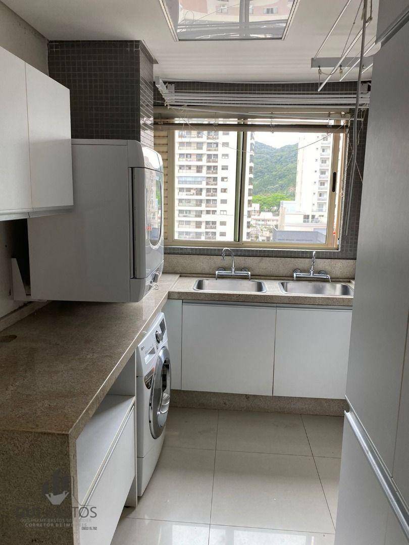 Apartamento à venda com 3 quartos, 230m² - Foto 2