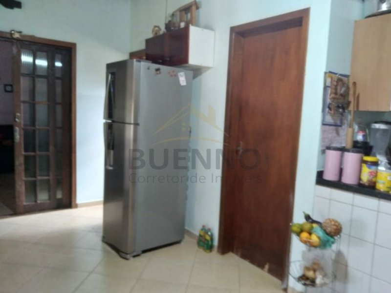 Fazenda à venda com 3 quartos, 250m² - Foto 23