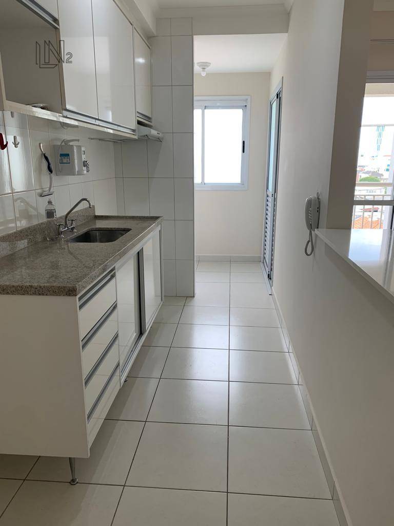 Apartamento para alugar com 2 quartos, 60m² - Foto 4