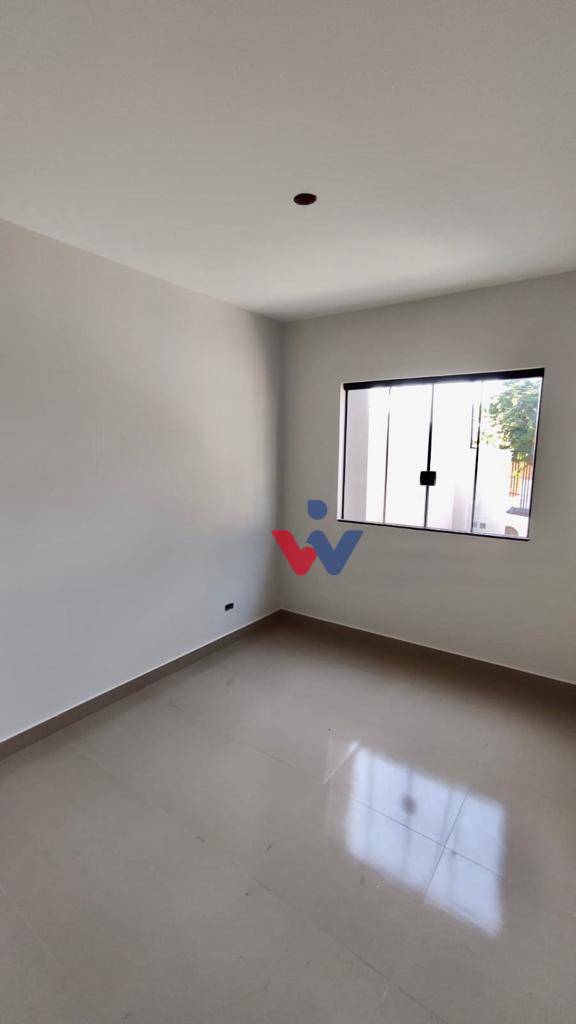 Casa à venda com 3 quartos, 70m² - Foto 5