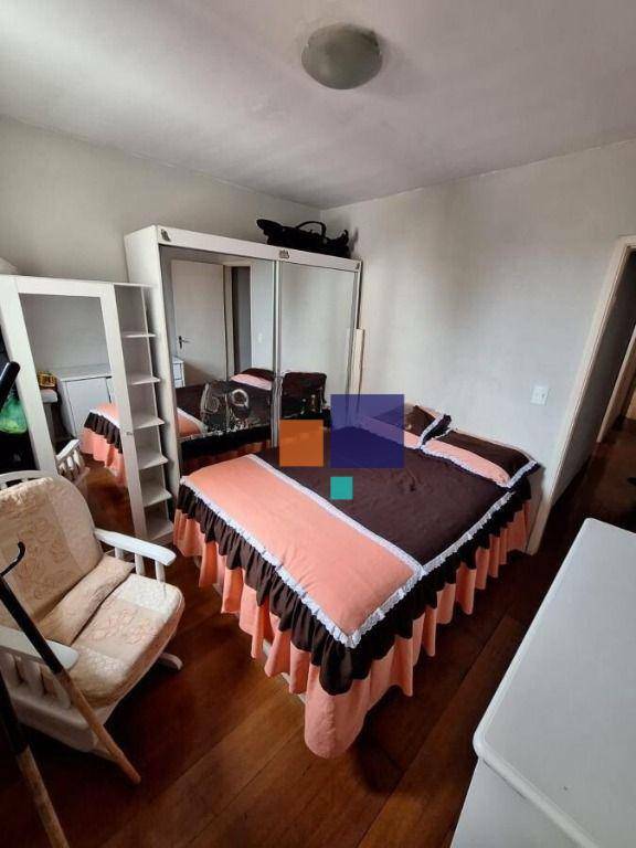 Casa à venda com 3 quartos, 162m² - Foto 2