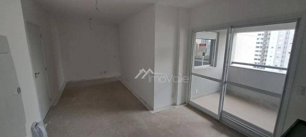 Apartamento à venda com 3 quartos, 65m² - Foto 1