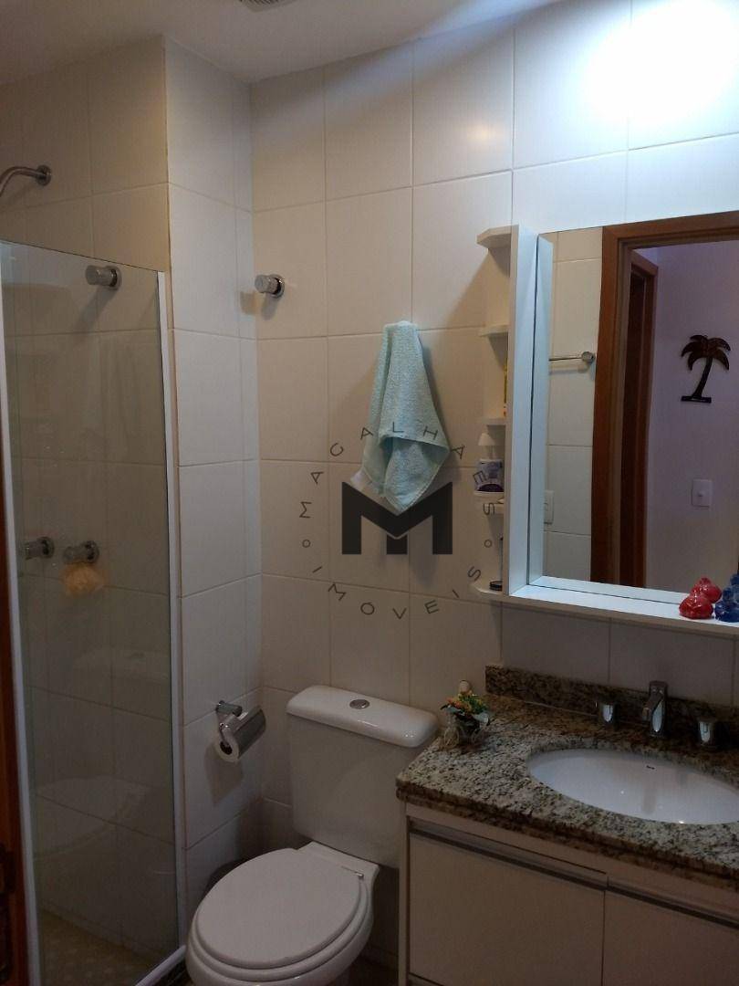 Apartamento à venda com 2 quartos, 75m² - Foto 17