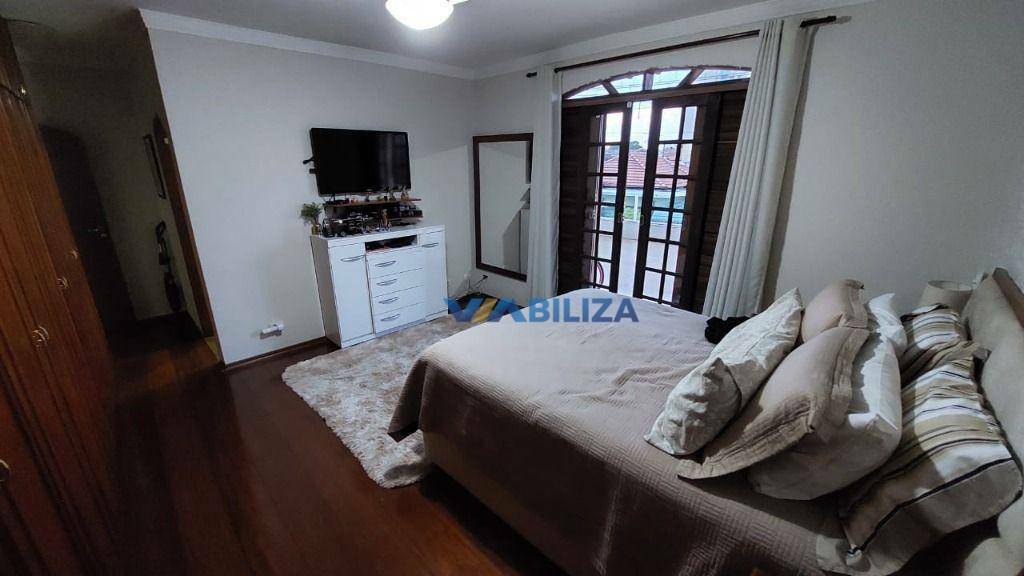 Sobrado à venda com 3 quartos, 218m² - Foto 19