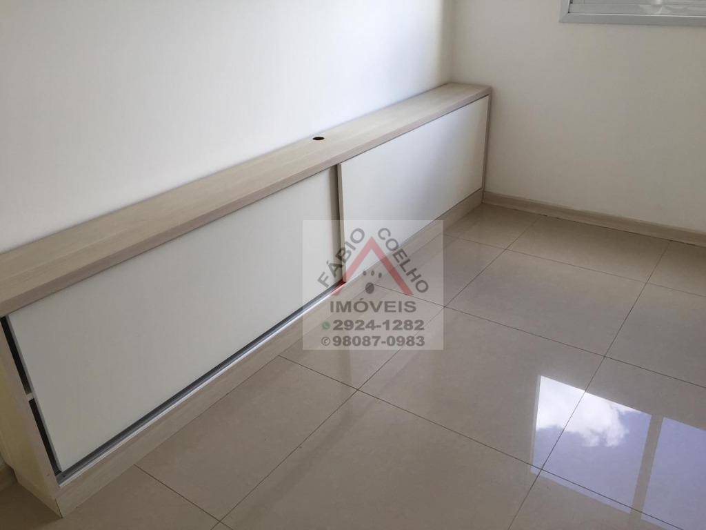 Apartamento à venda com 2 quartos, 63m² - Foto 11