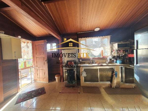 Chácara à venda com 6 quartos, 350m² - Foto 20