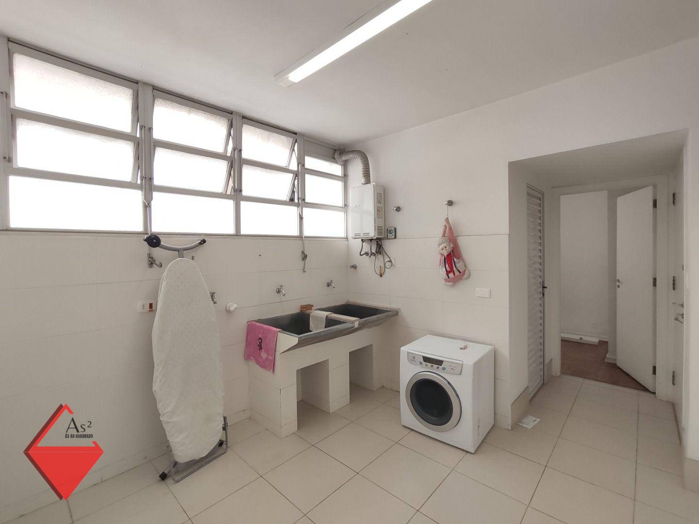 Apartamento à venda com 3 quartos, 222m² - Foto 48