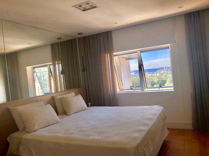 Apartamento à venda com 2 quartos, 220m² - Foto 3