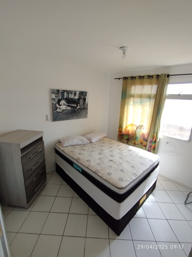 Apartamento para alugar com 2 quartos, 75m² - Foto 12