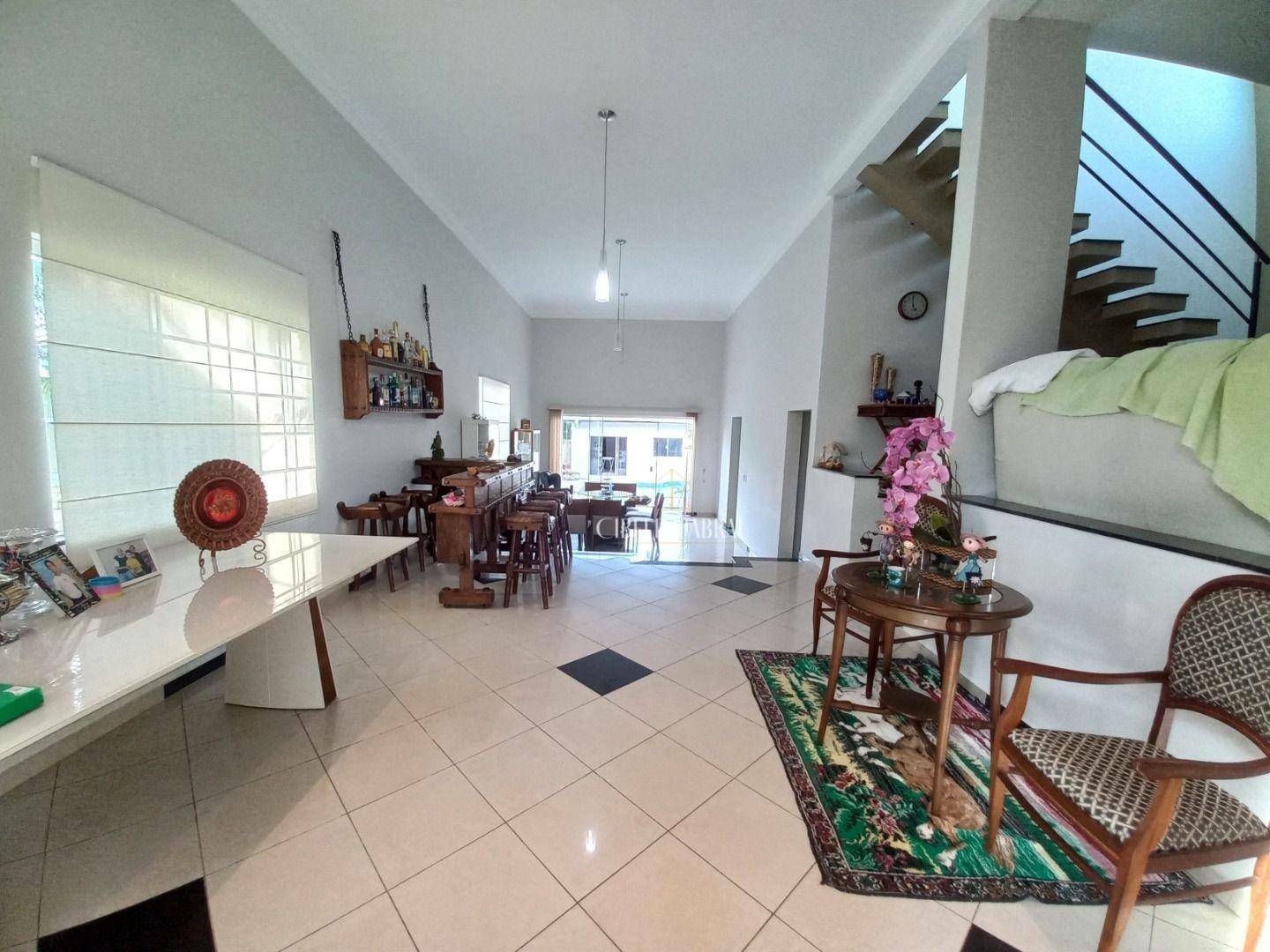 Casa de Condomínio à venda com 3 quartos, 300m² - Foto 5