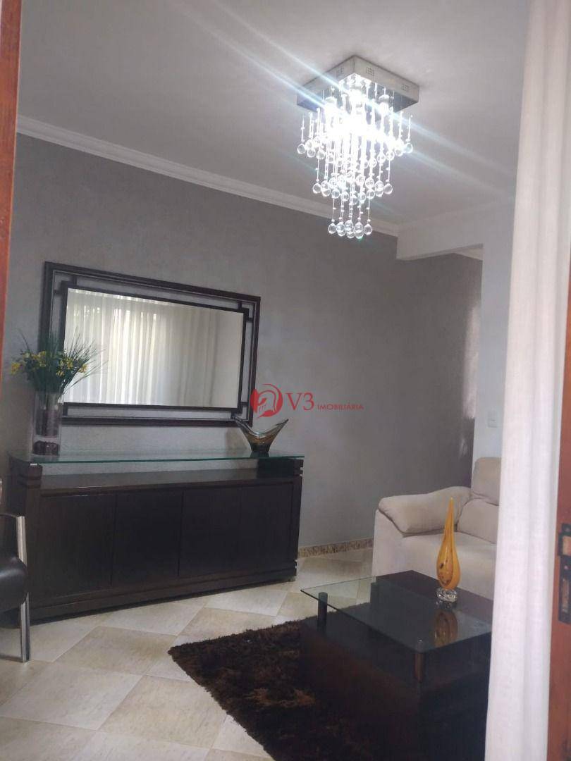 Sobrado à venda com 4 quartos, 259m² - Foto 3