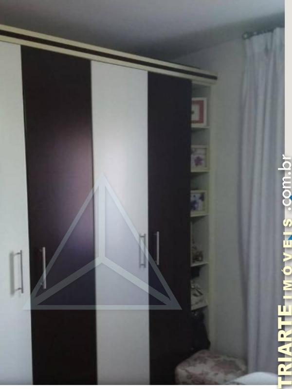 Apartamento à venda com 3 quartos, 72m² - Foto 2