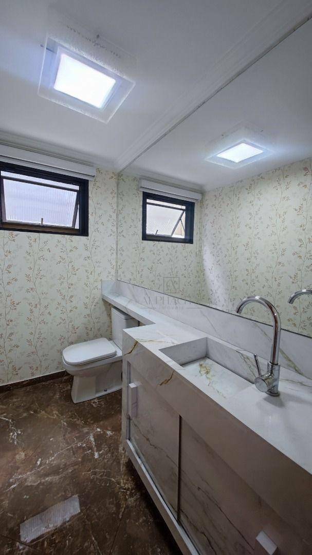 Casa de Condomínio à venda e aluguel com 4 quartos, 350m² - Foto 20