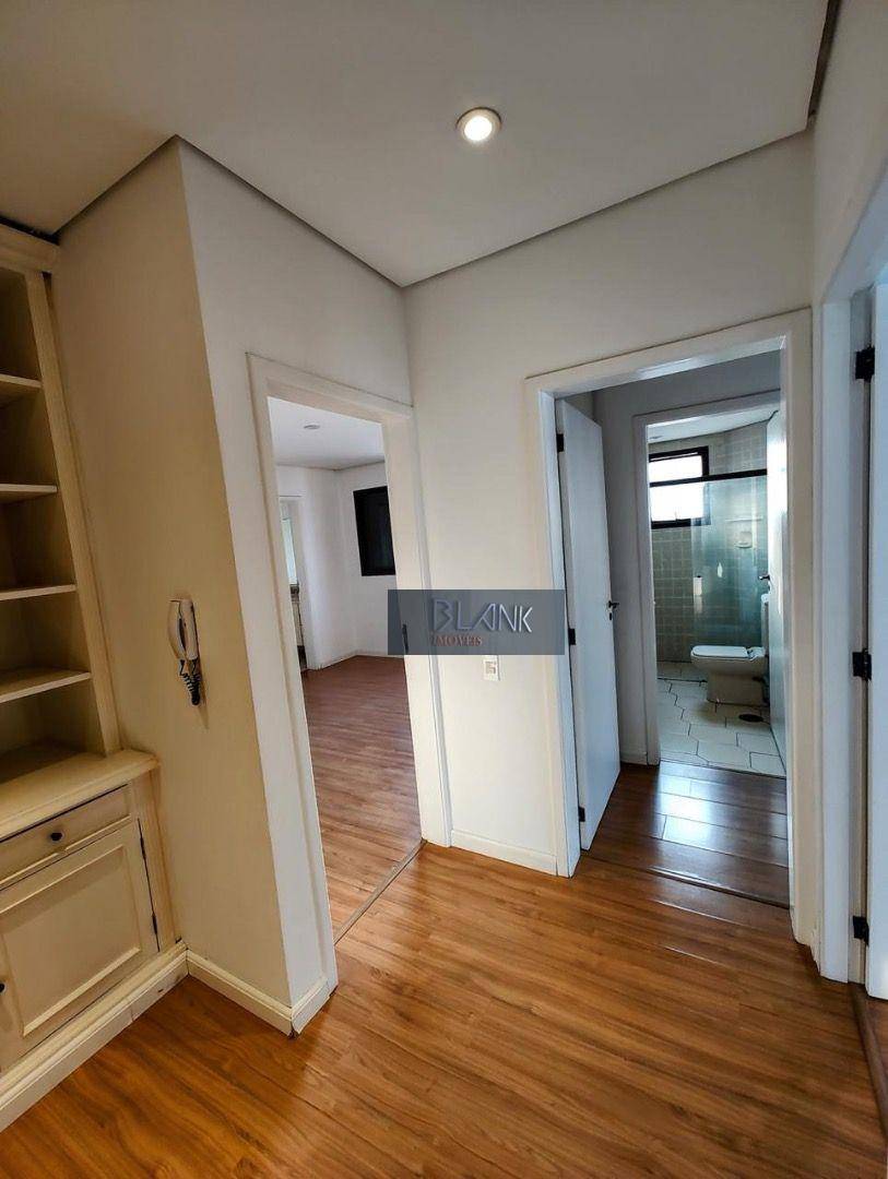 Apartamento para alugar com 2 quartos, 132m² - Foto 16