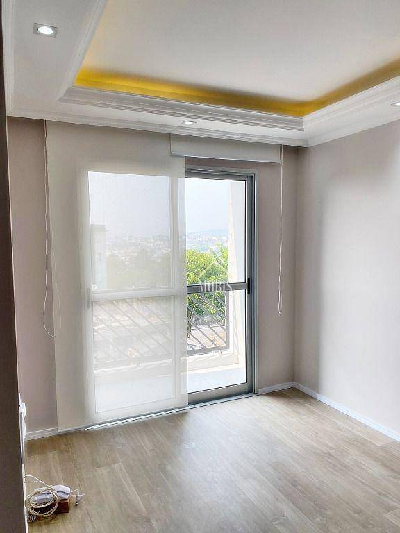 Apartamento à venda com 3 quartos, 71m² - Foto 4