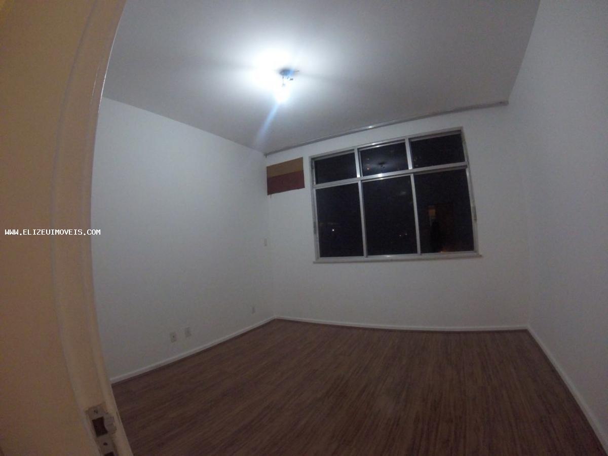 Apartamento à venda com 4 quartos, 176m² - Foto 12