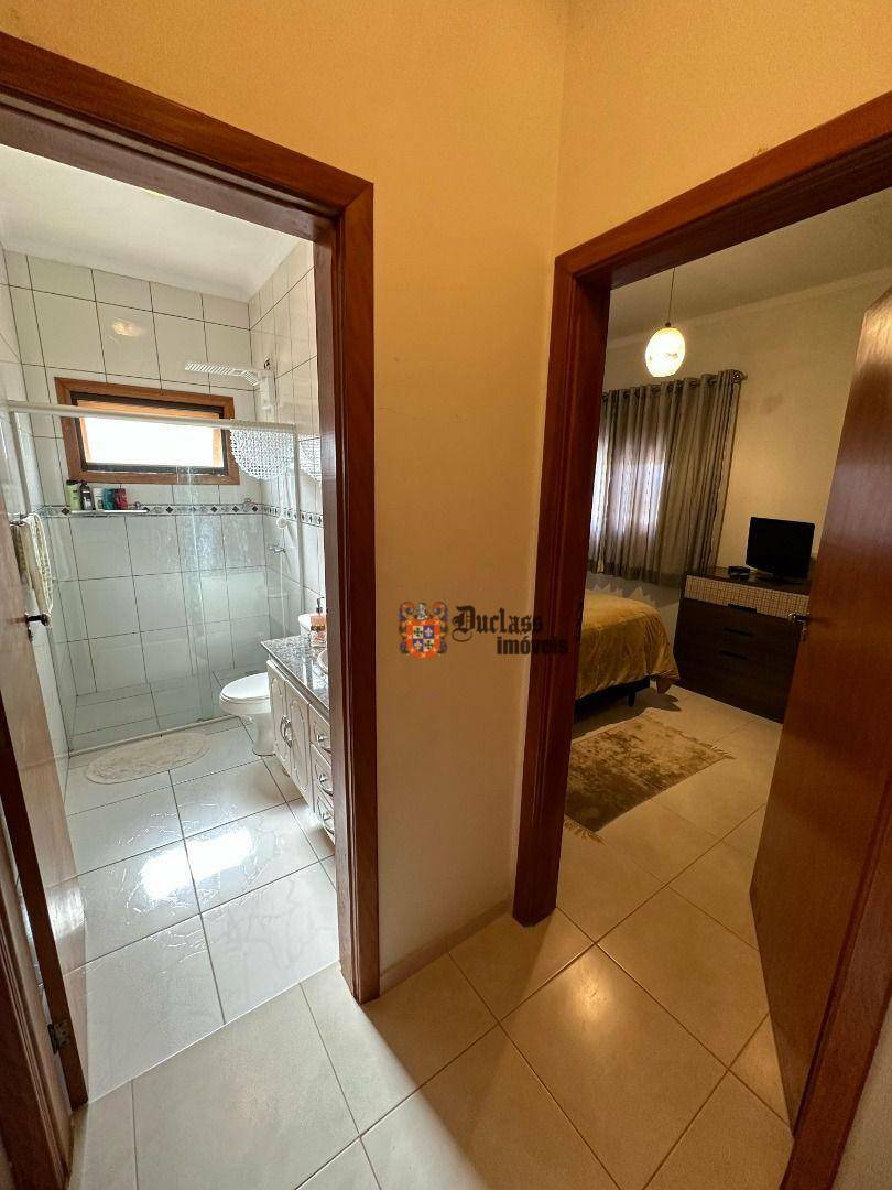 Sobrado à venda com 4 quartos, 330m² - Foto 48