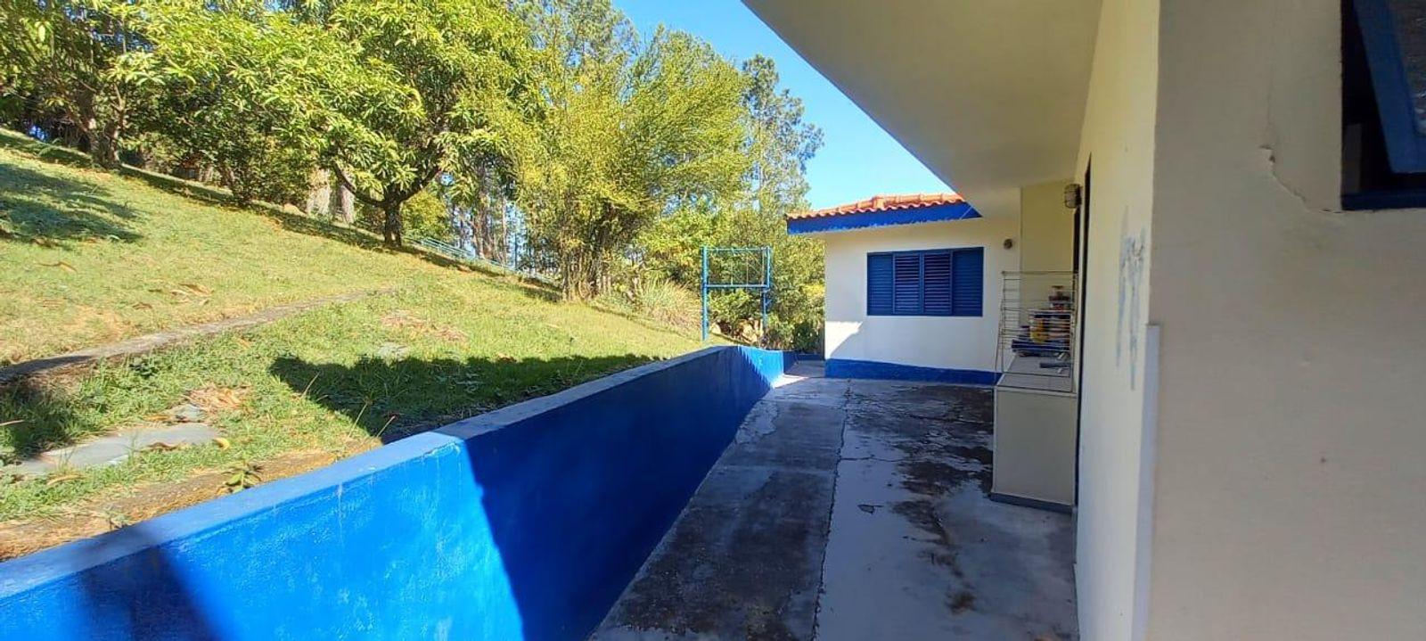 Casa de Condomínio à venda com 4 quartos, 300m² - Foto 25