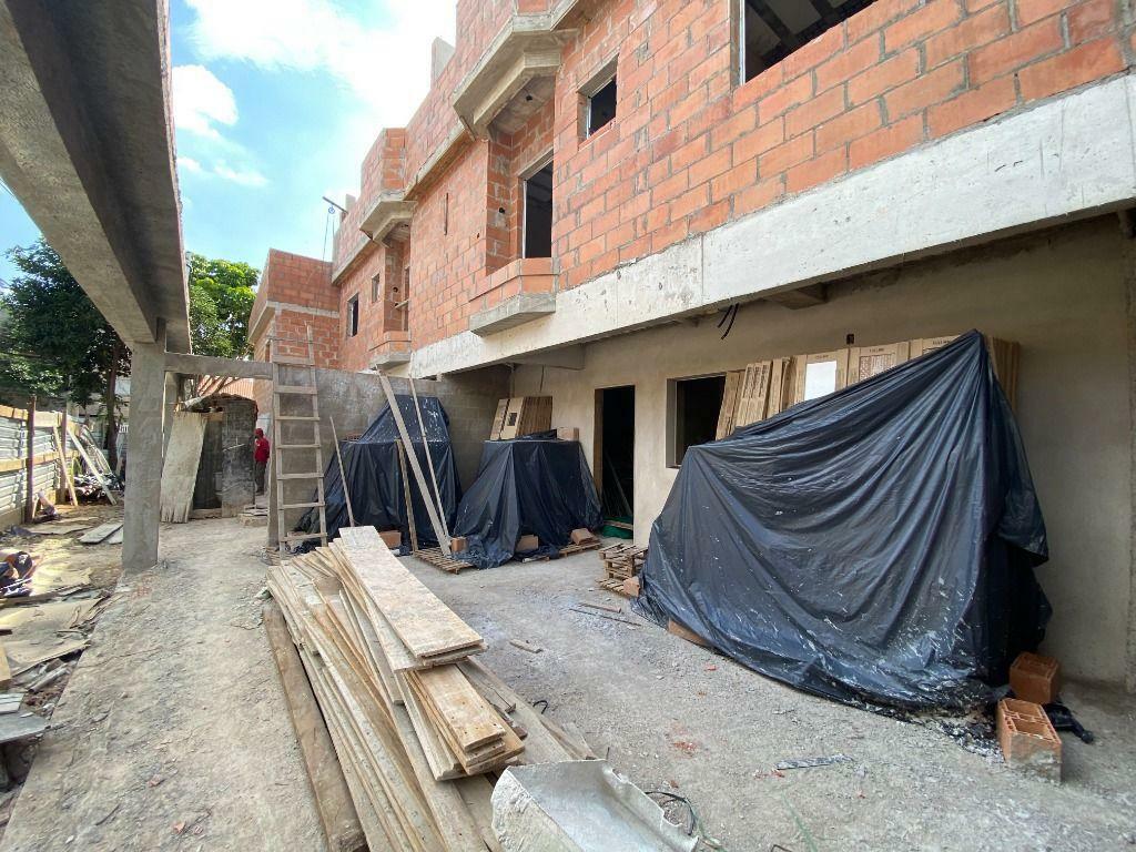 Sobrado à venda com 3 quartos, 120m² - Foto 3