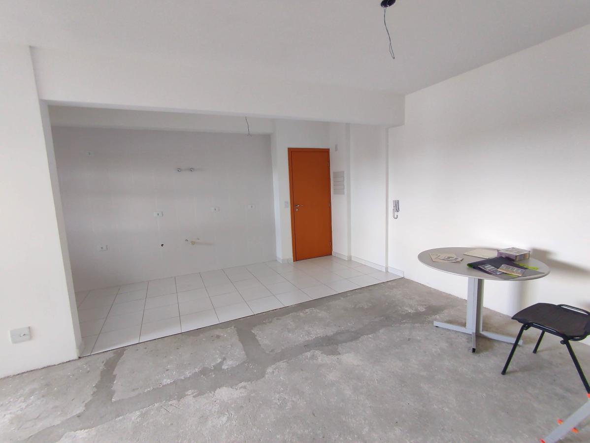 Apartamento à venda com 3 quartos, 97m² - Foto 18