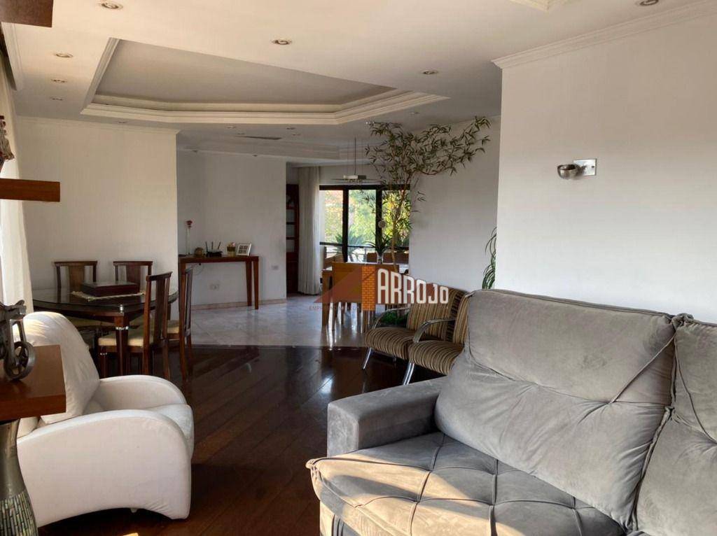 Apartamento à venda com 3 quartos, 138m² - Foto 5