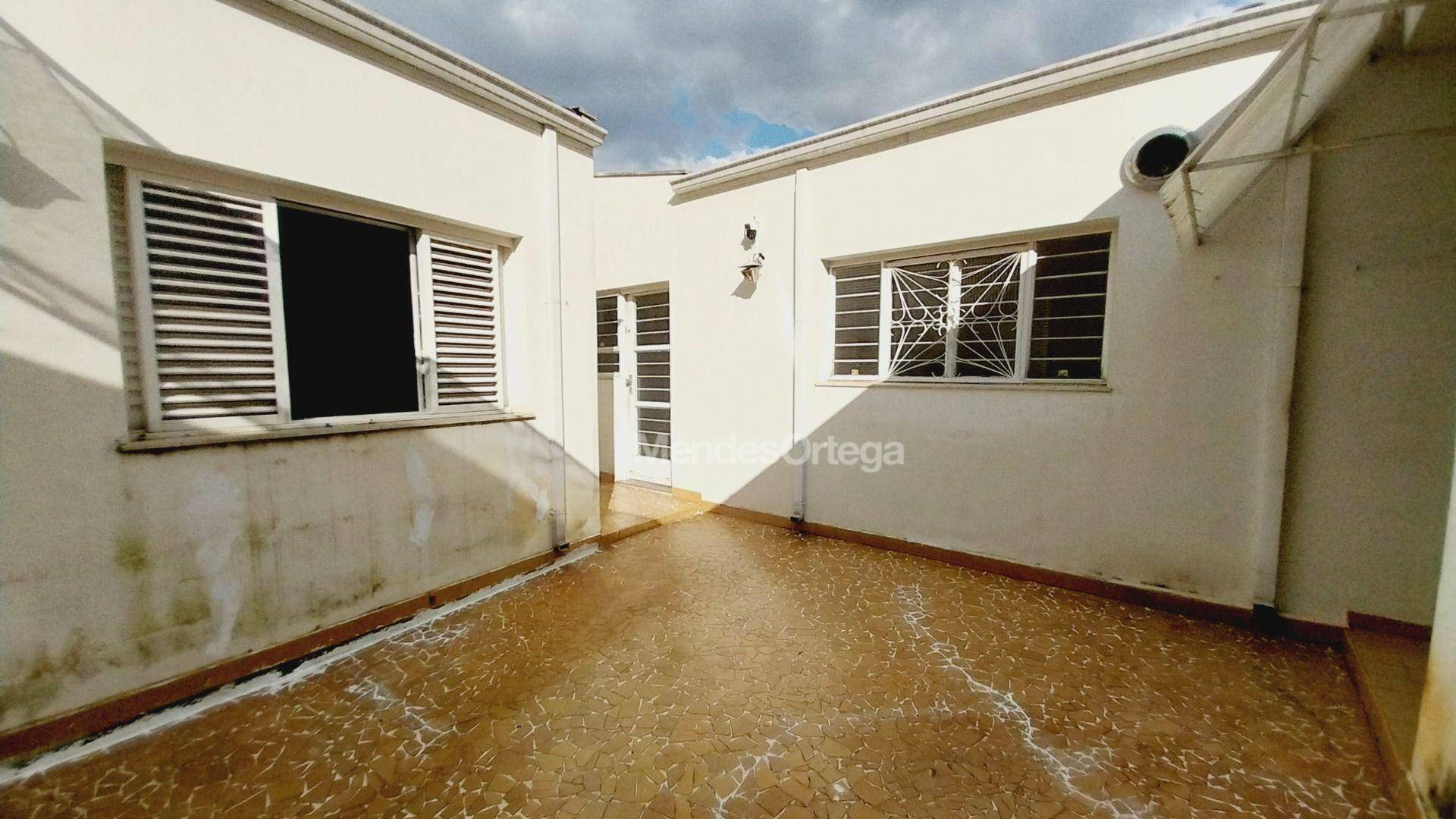 Casa à venda com 3 quartos, 402m² - Foto 29