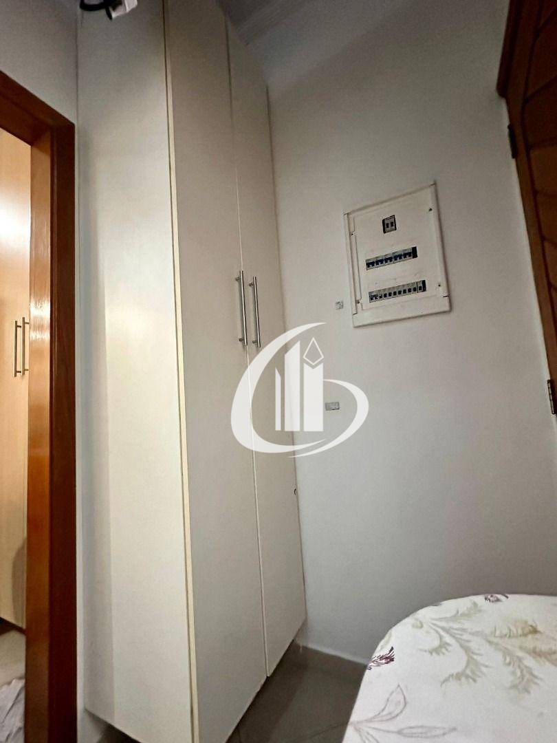 Sobrado à venda com 3 quartos, 298m² - Foto 48