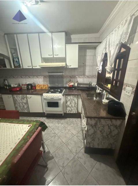 Sobrado, 5 quartos, 250 m² - Foto 3