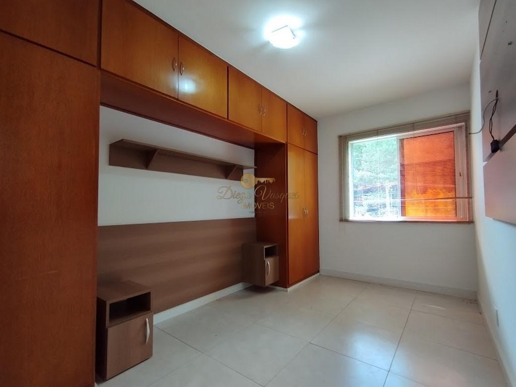 Apartamento à venda com 2 quartos, 67m² - Foto 7