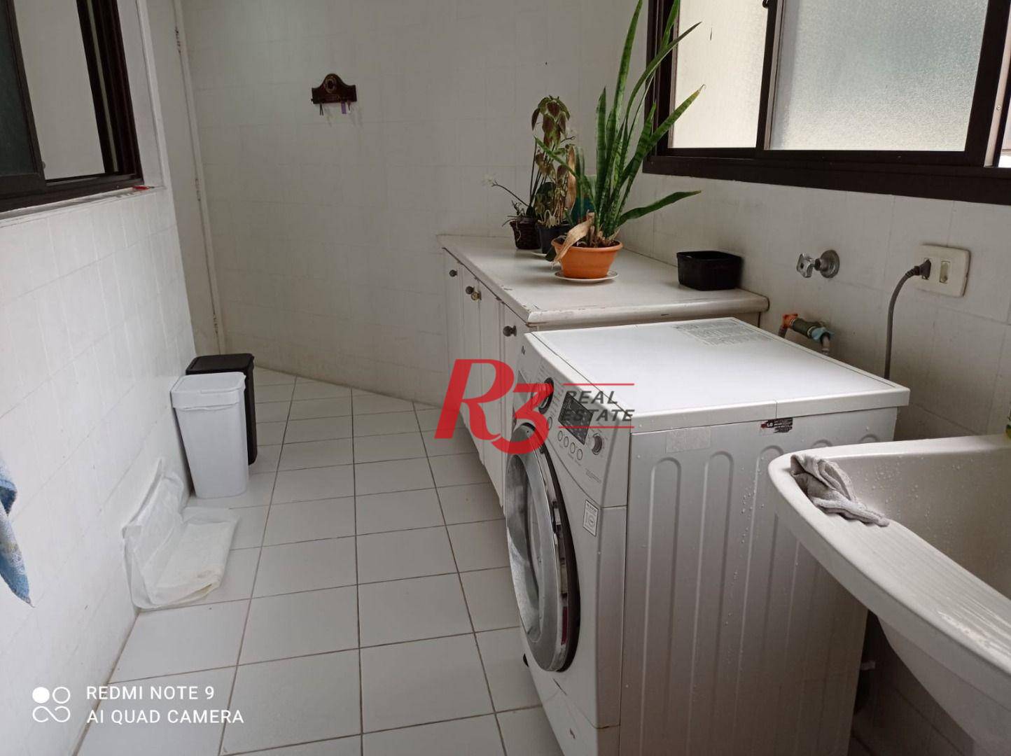 Apartamento à venda com 3 quartos, 192m² - Foto 10