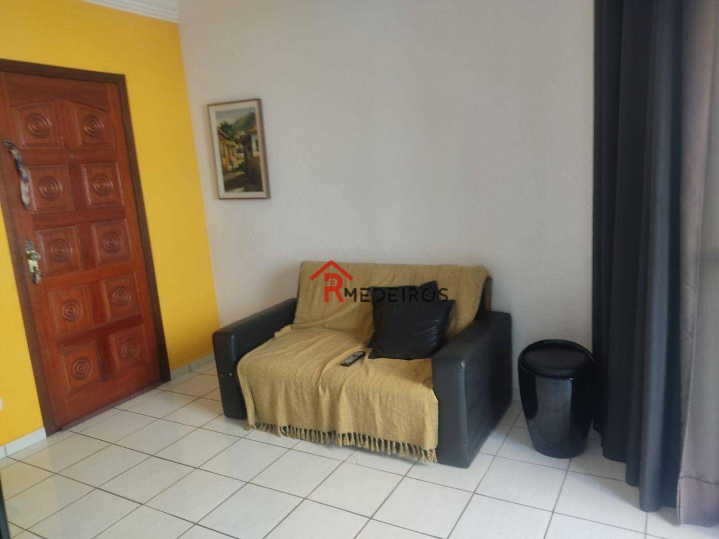 Apartamento à venda com 1 quarto, 50m² - Foto 2