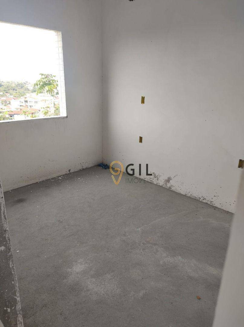 Apartamento à venda com 3 quartos, 143m² - Foto 11