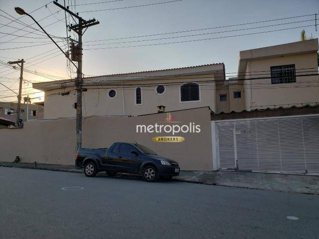 Sobrado à venda com 2 quartos, 178m² - Foto 11