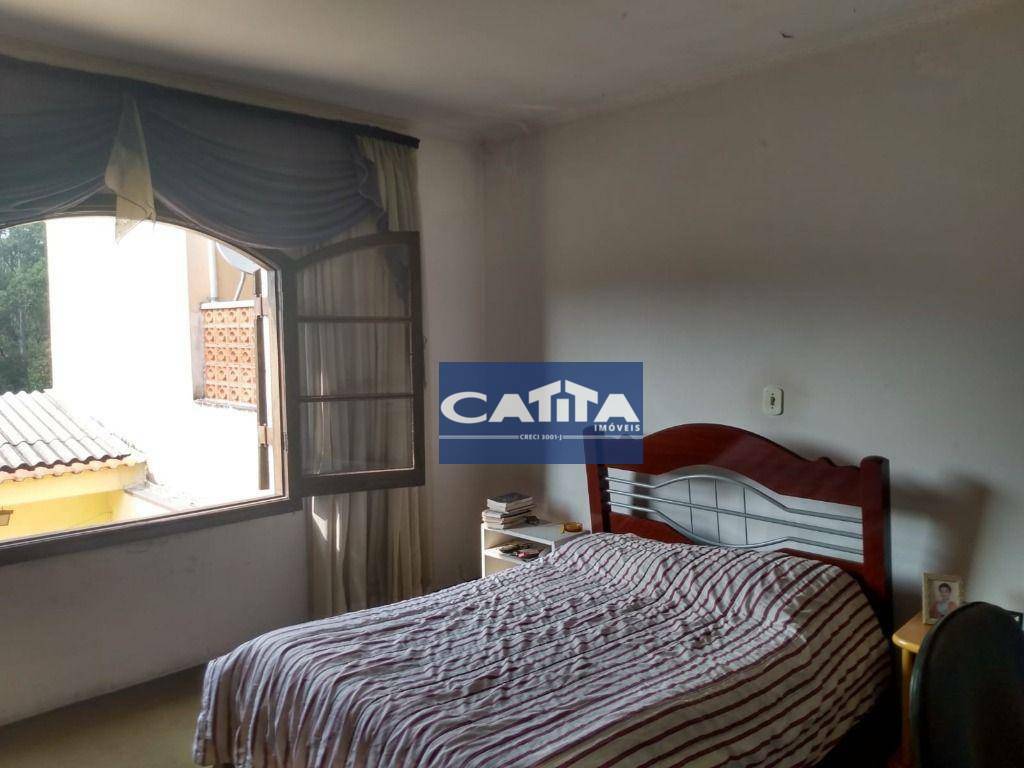 Casa à venda com 4 quartos, 245m² - Foto 12