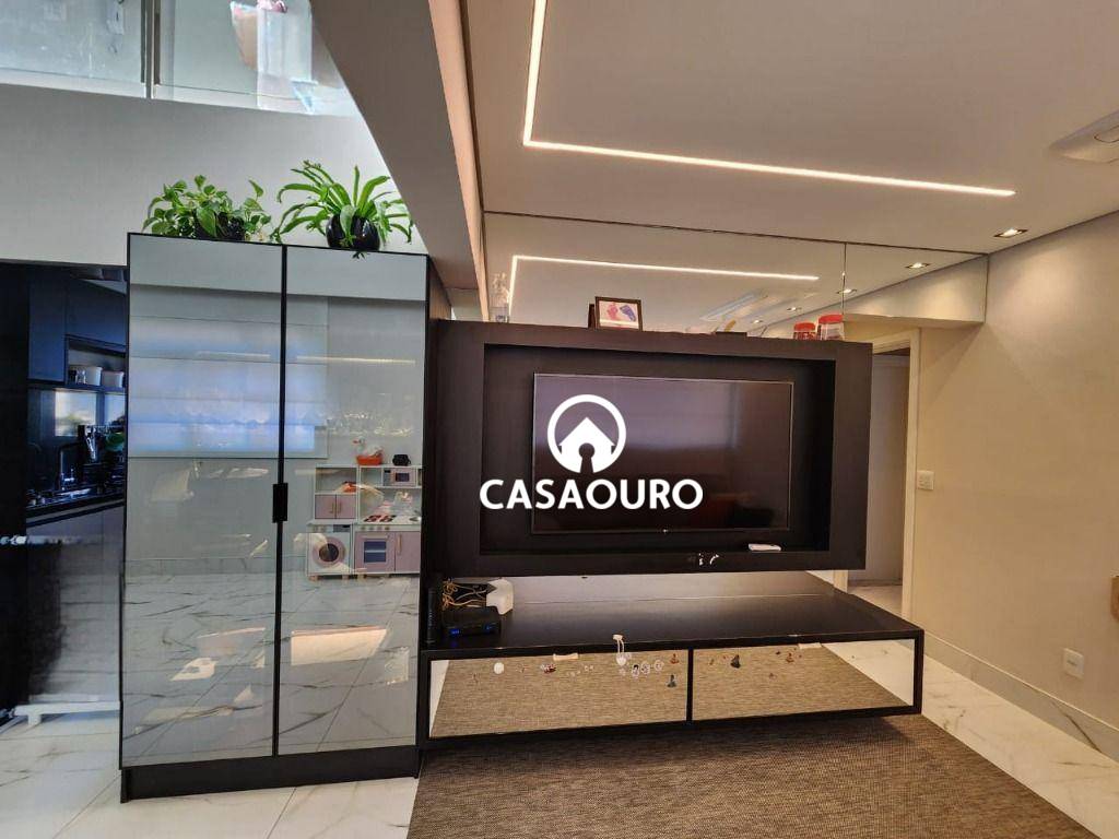 Cobertura à venda com 4 quartos, 200m² - Foto 3