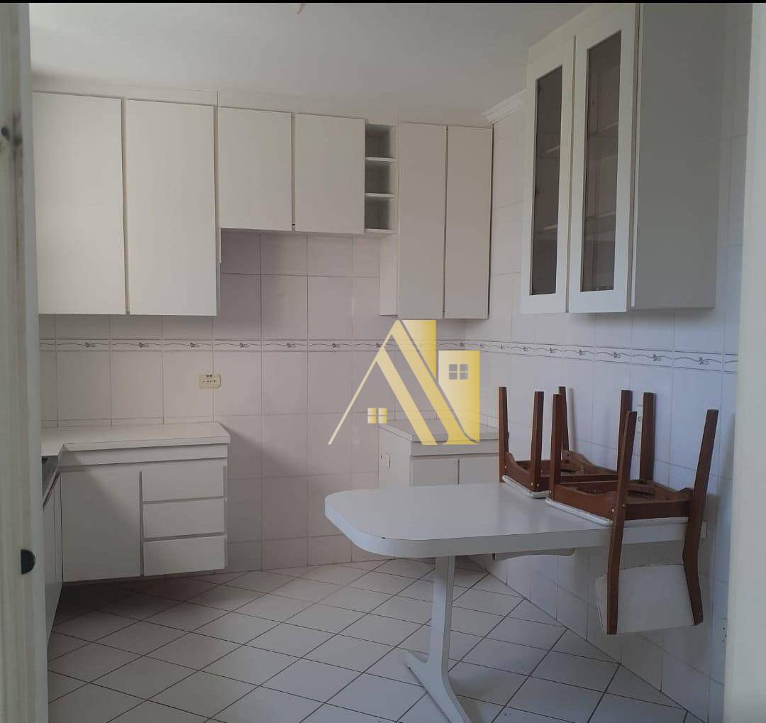 Apartamento à venda com 4 quartos, 130m² - Foto 3