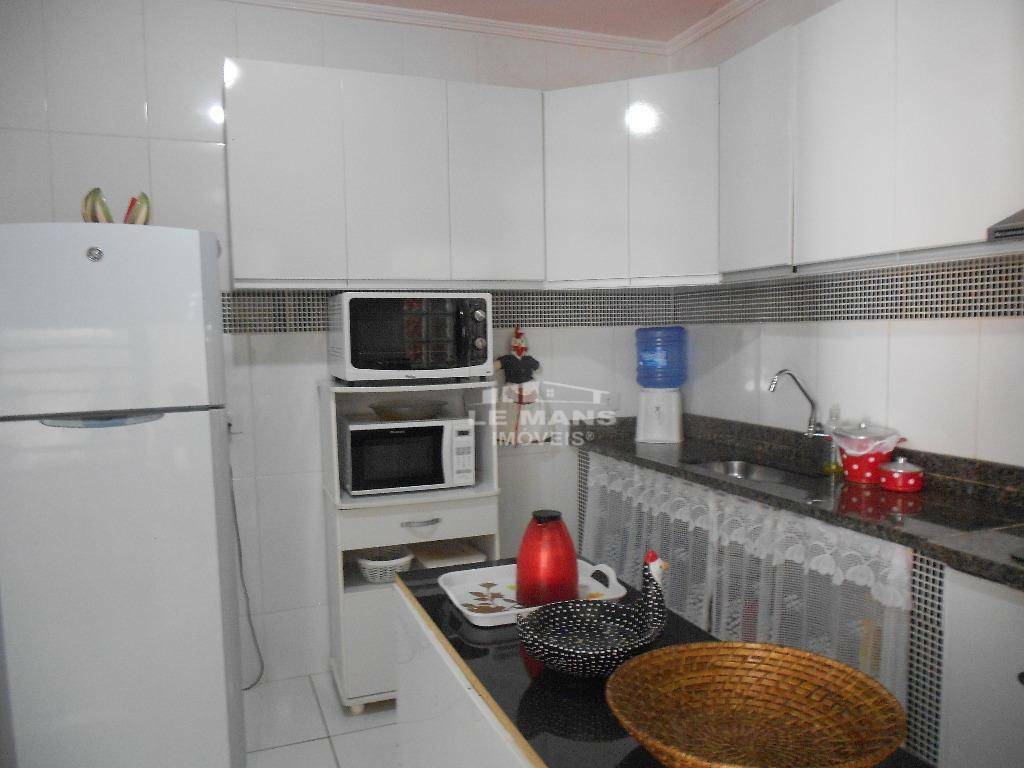 Casa à venda com 3 quartos, 95m² - Foto 5