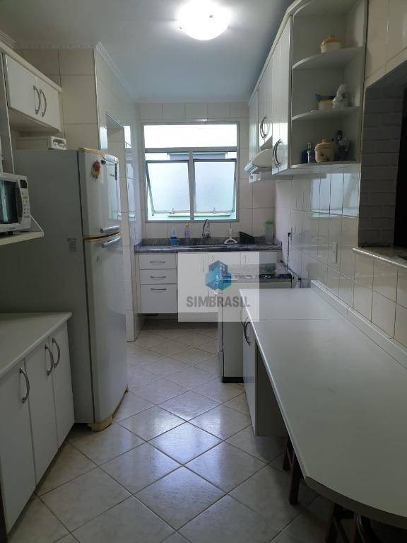 Apartamento à venda com 3 quartos, 77m² - Foto 7