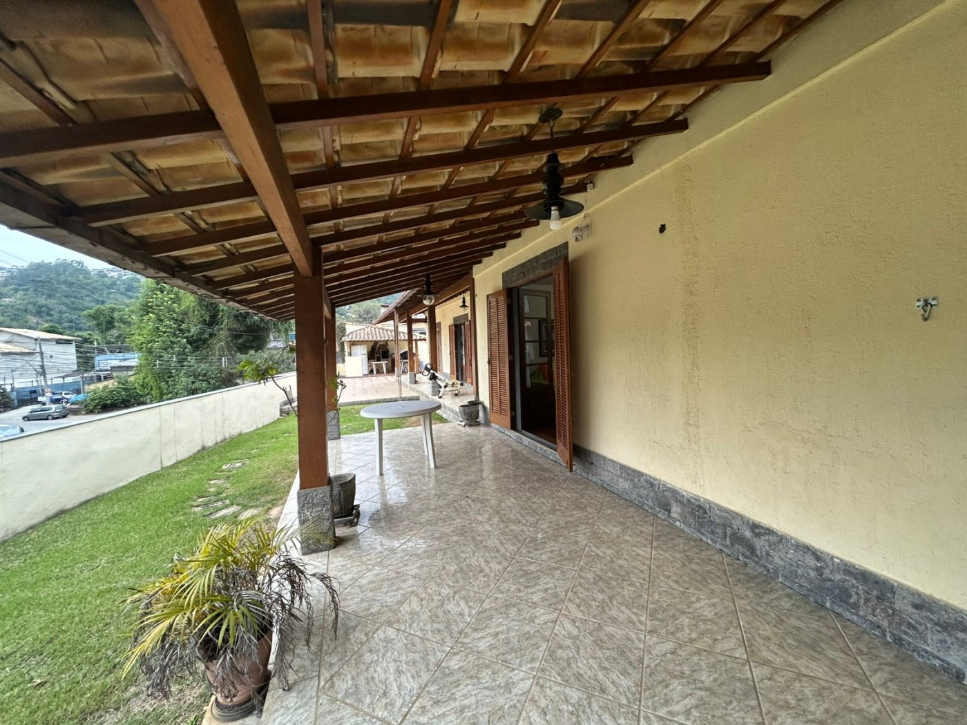 Casa à venda com 4 quartos, 109m² - Foto 7