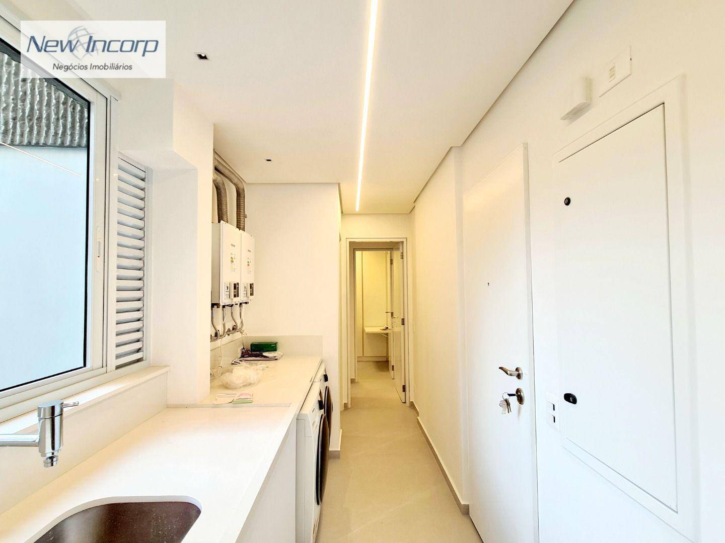 Apartamento à venda com 3 quartos, 211m² - Foto 63