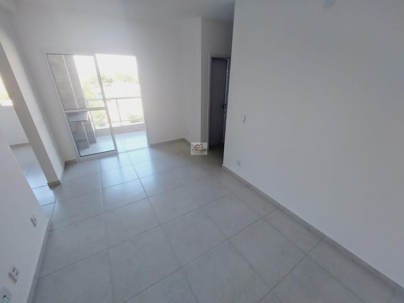 Apartamento à venda com 2 quartos, 68m² - Foto 2