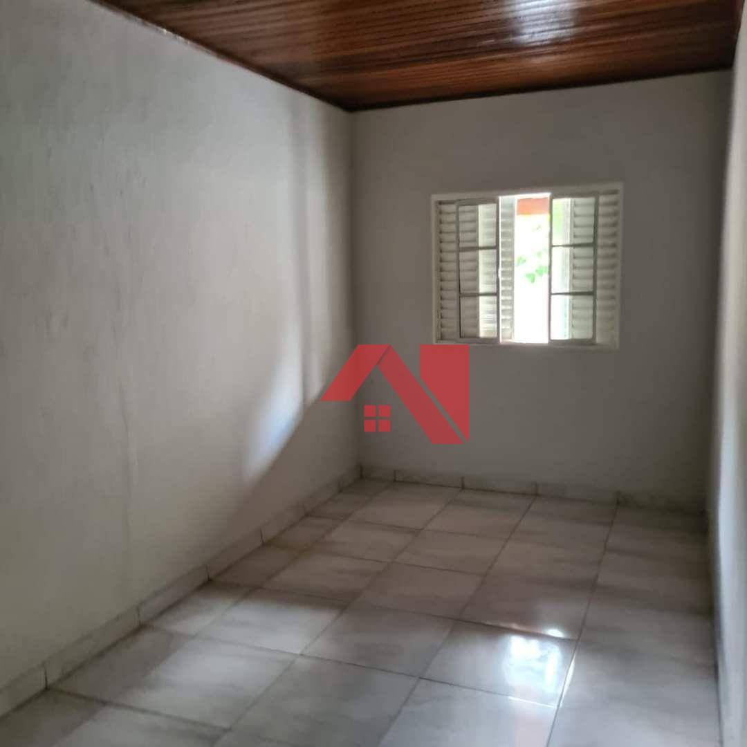 Casa à venda com 3 quartos, 90m² - Foto 7