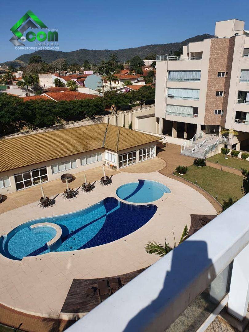 Cobertura, 3 quartos, 370 m² - Foto 1