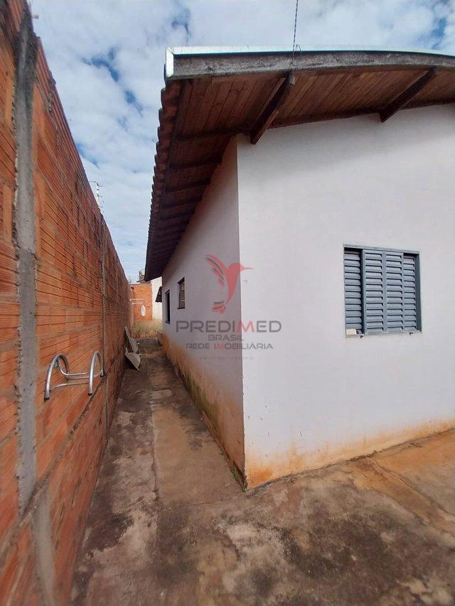 Casa à venda com 2 quartos, 48m² - Foto 12