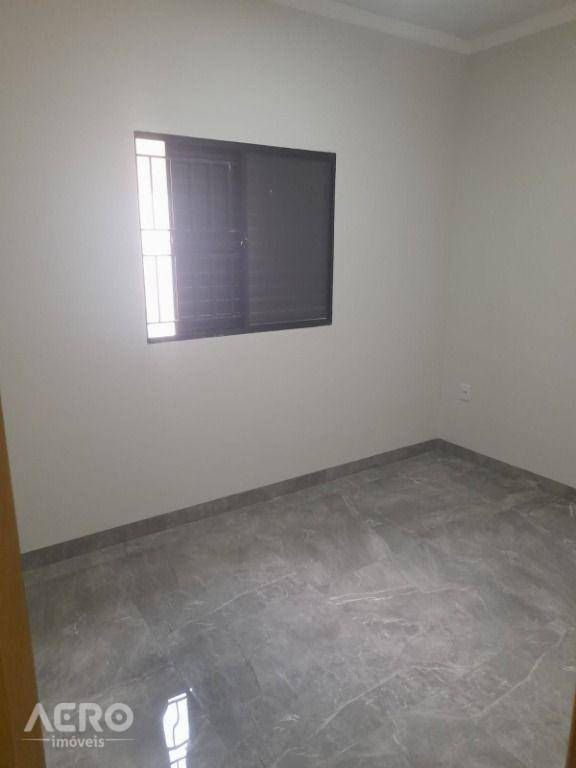 Casa à venda com 3 quartos, 120m² - Foto 30