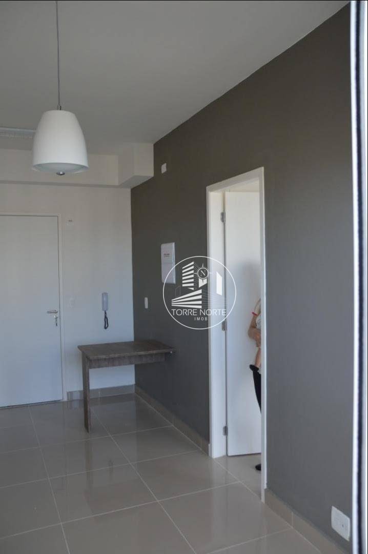 Apartamento à venda com 1 quarto, 32m² - Foto 7