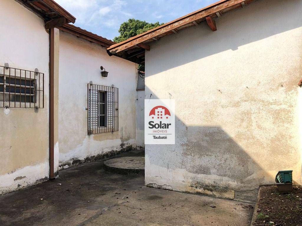 Casa à venda com 2 quartos, 1m² - Foto 13