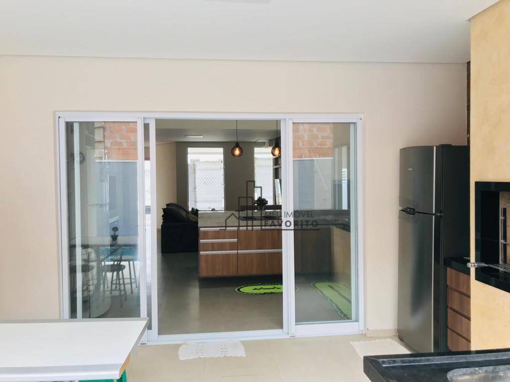 Casa à venda com 4 quartos, 160m² - Foto 9